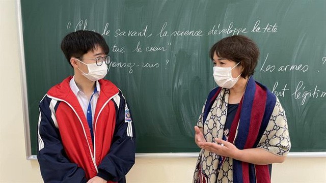 Vietnamese student wins first prize in French Olympiad 2021
