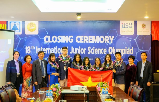 All Vietnamese students win prizes at Int’l Junior Science Olympiad