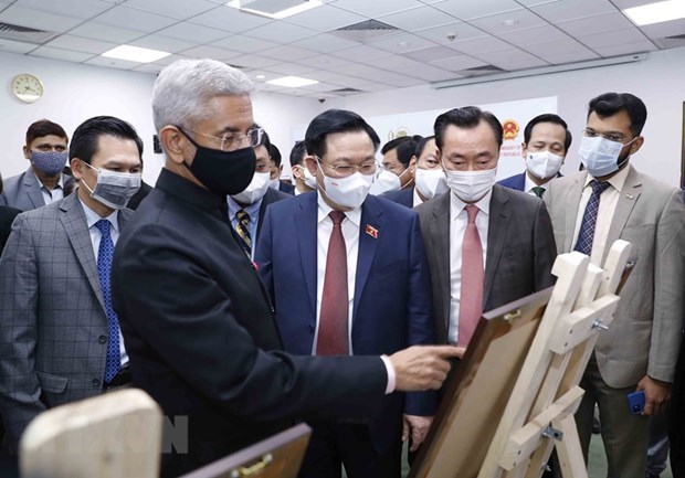 Photo exhibition spotlights 50 years of Vietnam – India ties in New Delhi