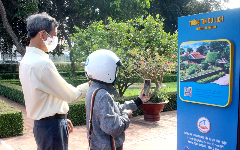 Binh Thuan attaches QR codes to tourist attractions