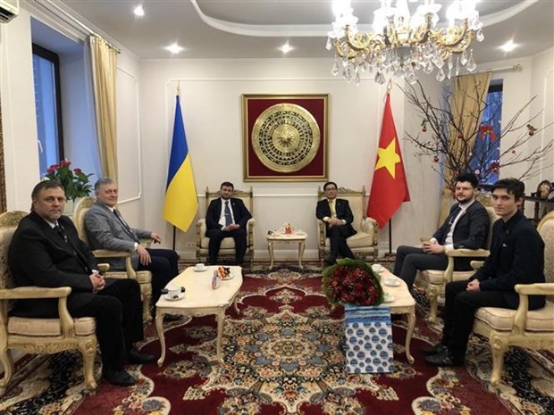 Vietnam strengthens ties with Ukrainian friends