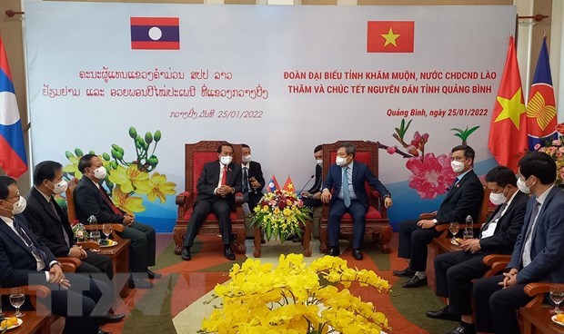 Khammoune s leader pays pre-Tet visit to Quang Binh province