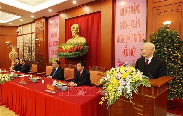 Party chief extends Tet wishes to leaders, former leaders, compatriots, soldiers nationwide
