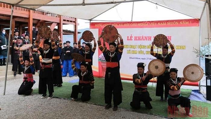 Preservation of Lo Lo ethnic minority culture associated with tourism development