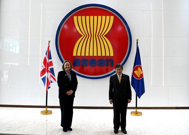 ASEAN, UK boost trade cooperation