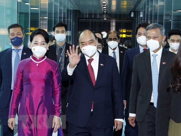 President of Vietnam wraps up State visit to Singapore