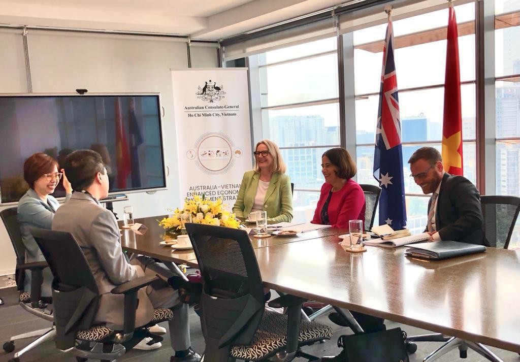 Australia invests 4 9 million AUD in supporting Vietnamese businesses