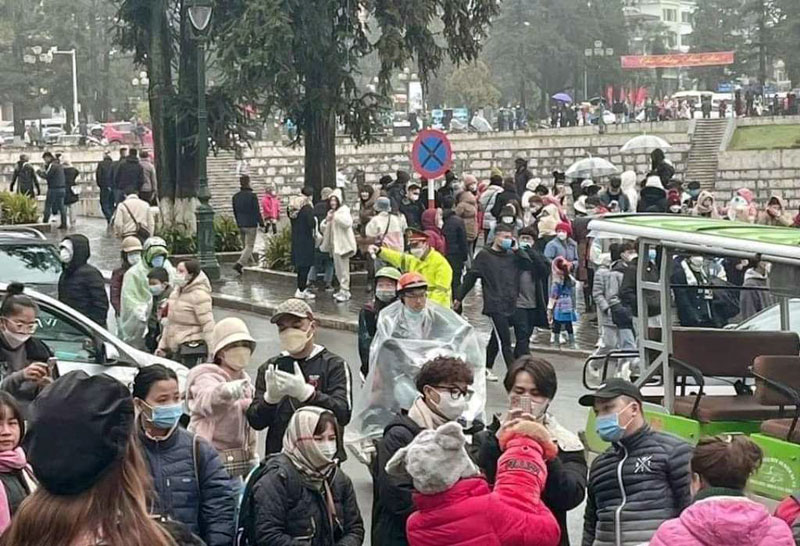 Lao Cai greets more than 86,000 visitors during Tet