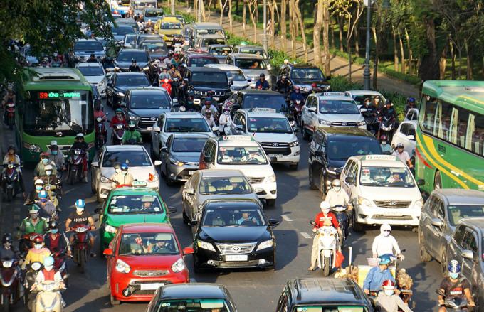 Ho Chi Minh City kicks off major traffic projects in 2022