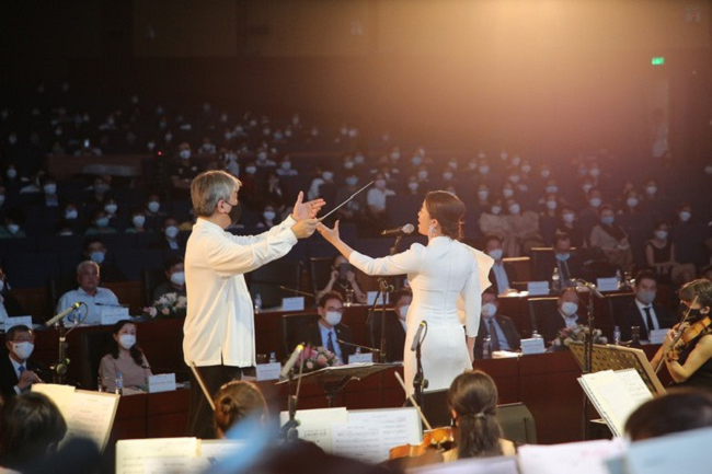 VNSO Spring Concert in southern Binh Duong province