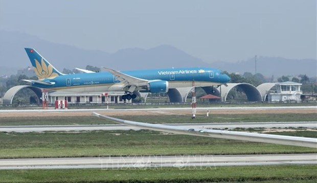 Vietnam receives first repatriation flight from Ukraine in Hanoi