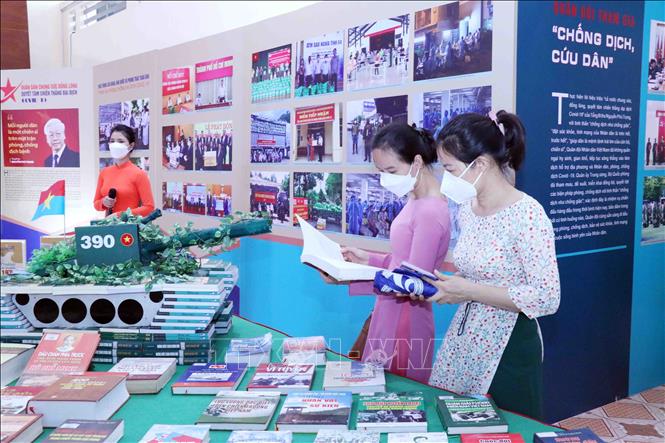 Exhibition on army - people ties opens in HCM City