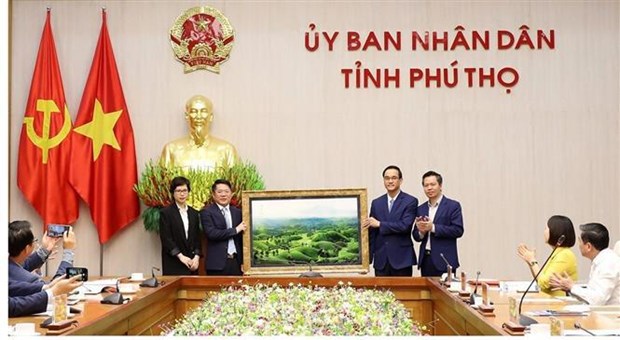 Overseas Vietnamese pay tribute to legendary nation founders