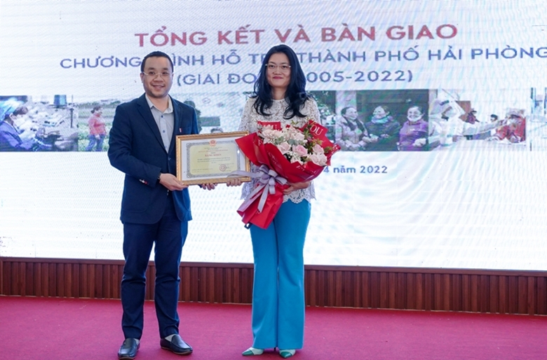 Trade Union of Hai Phong Economic Zone actively and effectively protected the rights of the marginalized