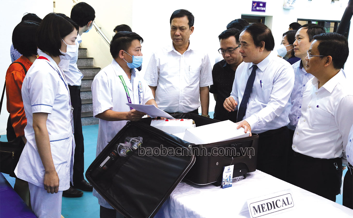 MoH inspects health services and COVID-19 control in Bac Ninh for 31st SEA Games
