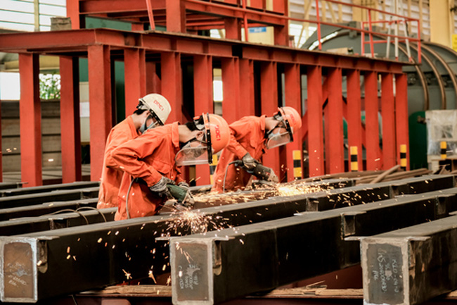 Country sees 98,600 newly-established and re-operated enterprises