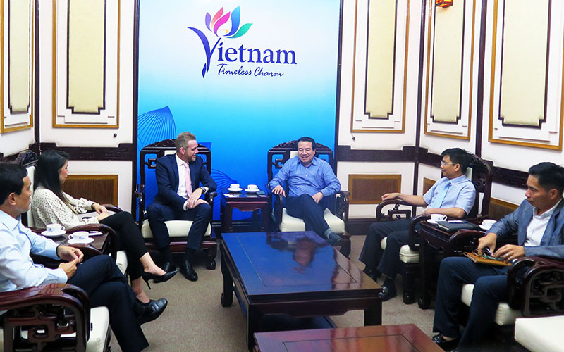 VNAT, Discovery cooperate to promote Vietnam’s tourism
