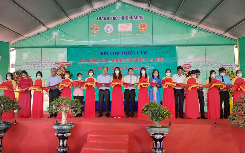 Ho Chi Minh City Fair and exhibition display typical agricultural products