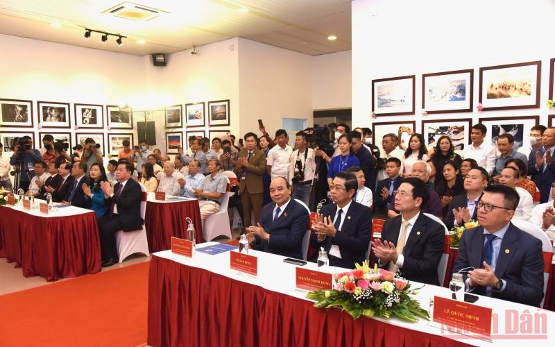 11th International Art Photo Exhibition opens