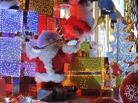 Programmes festifs pour Noël à Hanoi