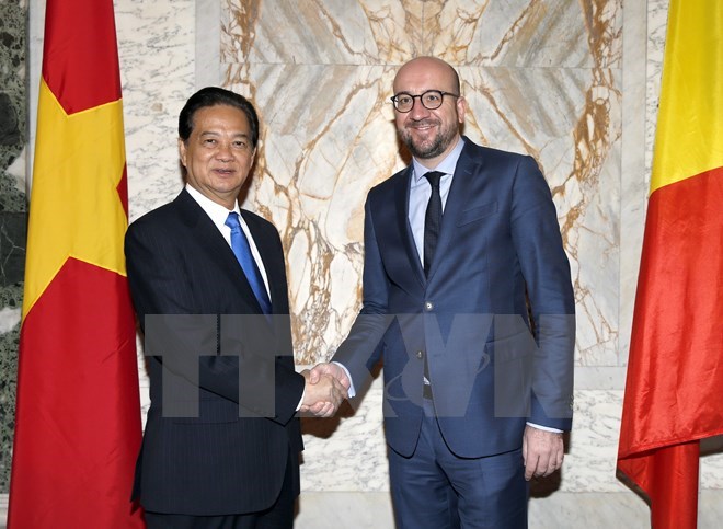 Entretien des Premiers ministres vietnamien et belge
