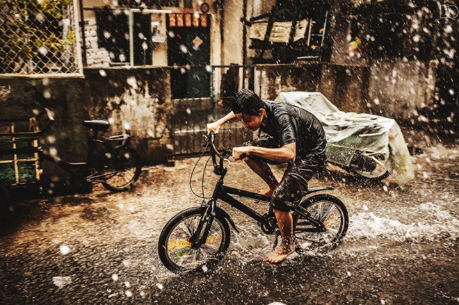 Des photos capturent la vie des rues à Sai Gon