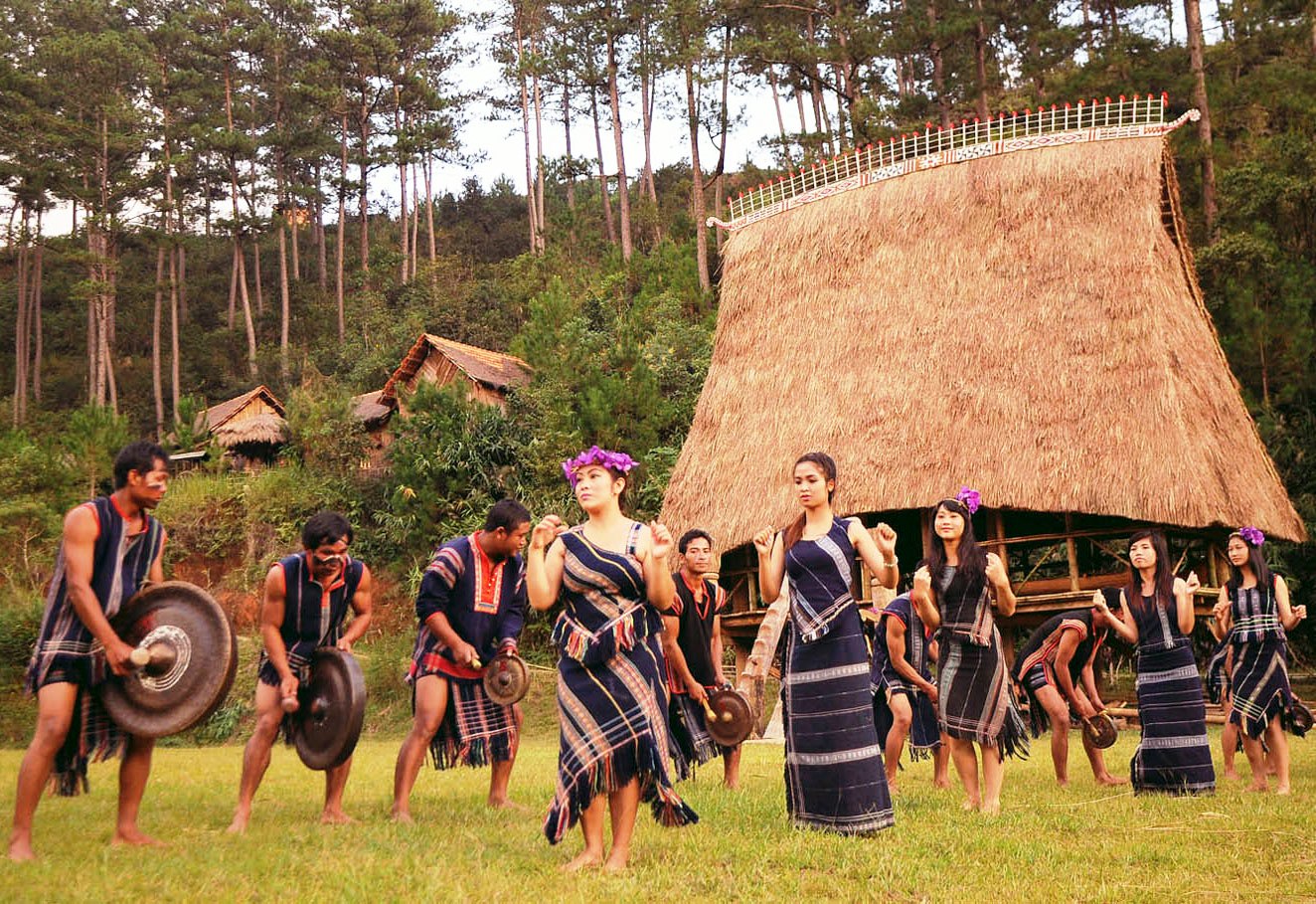 Présentation d’image sur la musique des gongs du Tay Nguyen