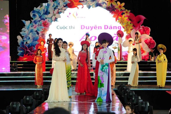 Ho Chi Minh-Ville  préparation de la 3e fête de l’Ao dai