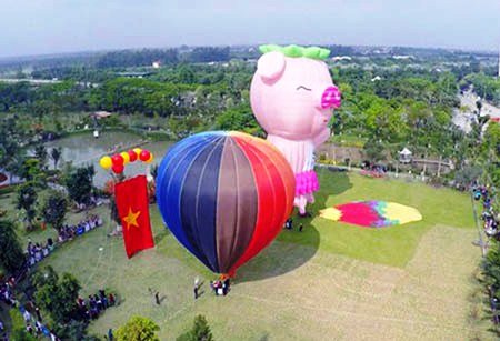 Thua Thiên-Huê  bientôt le Festival international de montgolfières 2016
