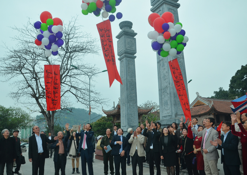 Inauguration de la 29e Journée de la poésie de Quang Ninh