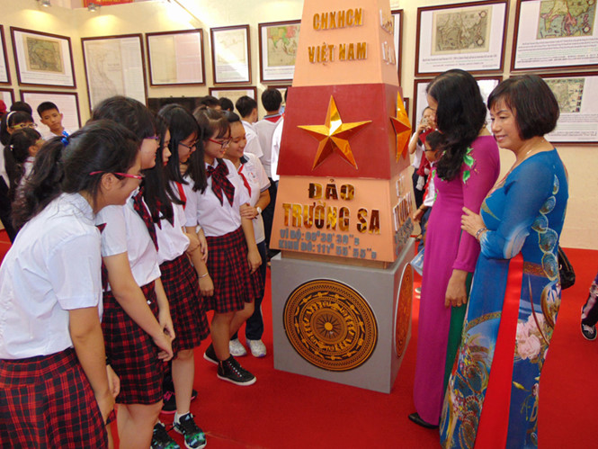 Ouverture d’une exposition de cartes et documents sur Truong Sa et Hoang Sa à Hai Phong