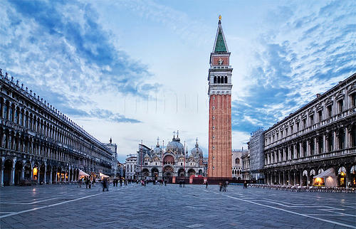 Les plus belles places du monde