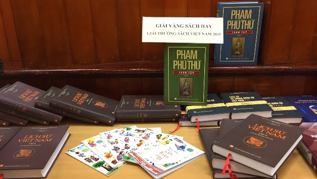 Remise du Prix du livre du Vietnam 2015