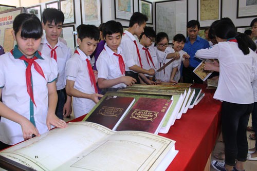 Hoa Binh Exposition sur Hoàng Sa et Truong Sa