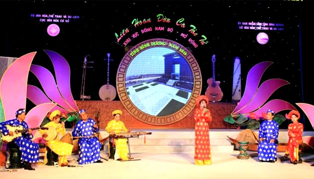 Binh Duong  Ouverture du festival de Đờn ca tài tử du Sud 2016