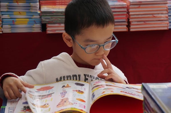 Foire des livres au Temple de la Littérature à Hanoi