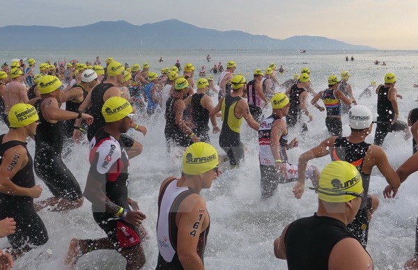 Le triathlon VNG Ironman 70 3 à Dà Nang