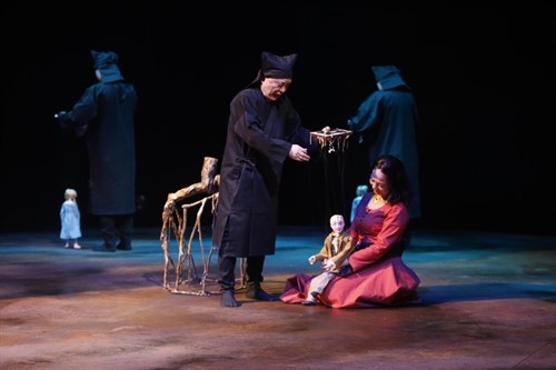 La pièce de marionnettes Le canard empoisonné bientôt jouée au Vietnam
