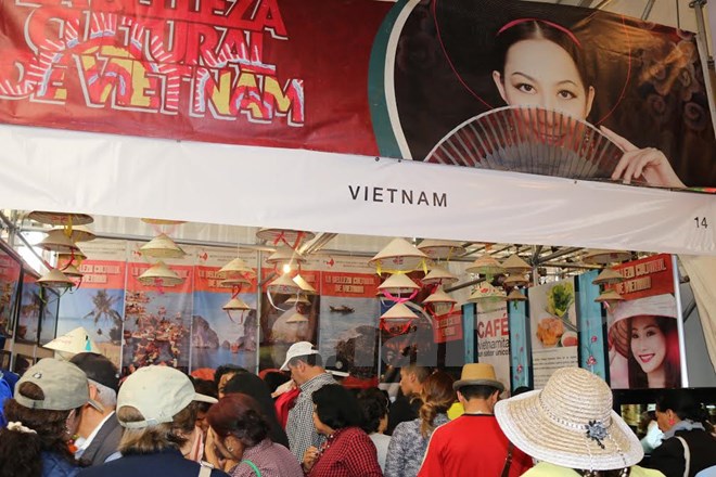 Le Vietnam à la Foire des cultures amies de Mexico