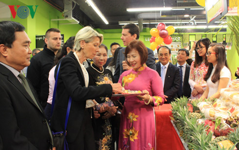 Ouverture de la semaine des produits vietnamiens à Lyon