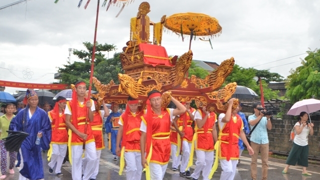 Festival de la maison communale de Trà Cô