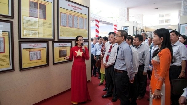 An Giang Exposition sur les archipels vietnamiens de Hoàng Sa et de Truong Sa