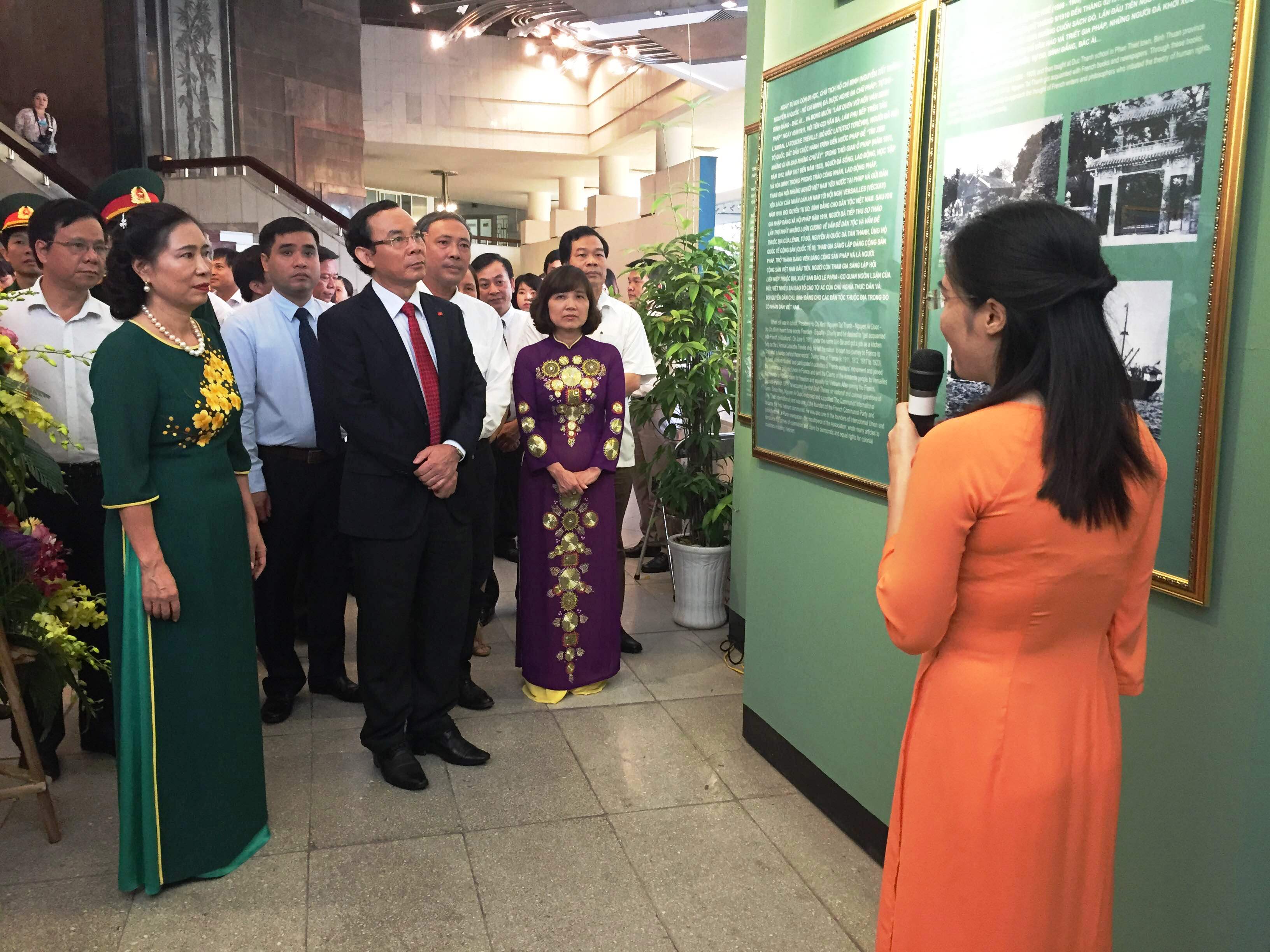 Exposition sur le Président Hô Chi Minh et l’amitié franco-vietnamienne