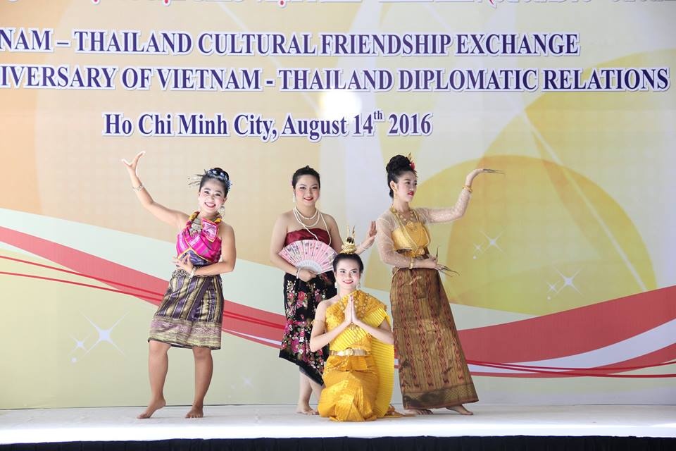 Hô Chi Minh-Ville échange culturel d’amitié entre le Vietnam et la Thaïlande