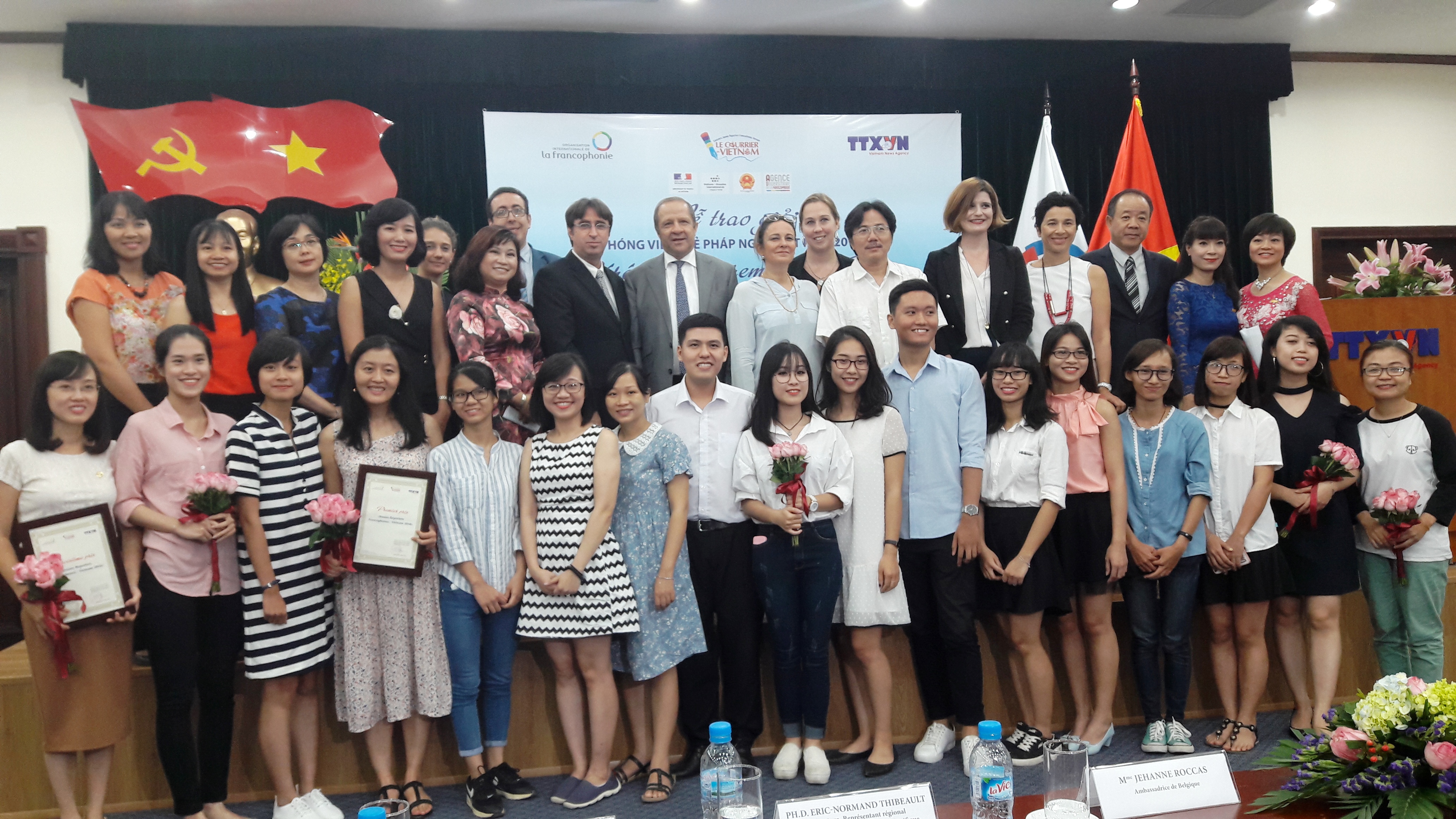 Cérémonie de remise des prix du concours Jeunes Reporters Francophones - Vietnam 2016