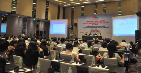Conférence franco-vietnamienne élargie sur la greffe de moelle à Khanh Hoà