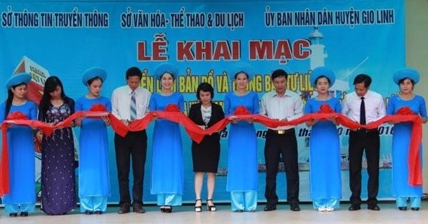 L exposition sur Hoàng Sa et Truong Sa à Quang Tri