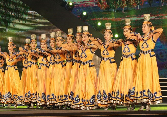 Clôture du 3e Festival de la jeunesse Vietnam-Chine à Hanoï