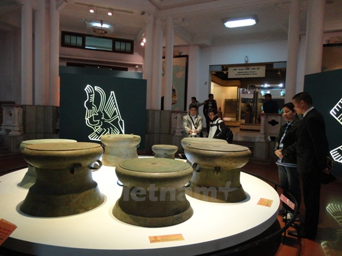 Exposition de trésors nationaux du Vietnam