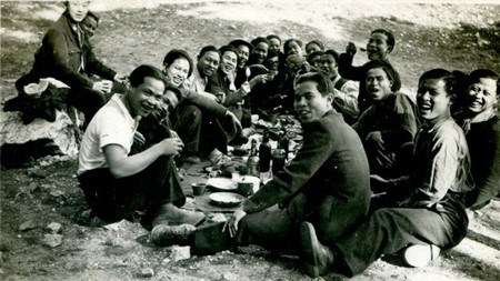 Projection d’un film sur d’anciens ouvriers vietnamiens en France